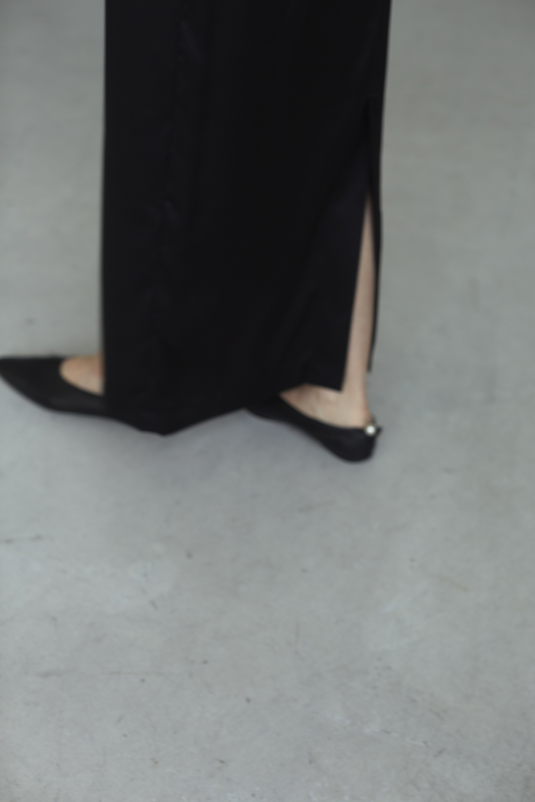 ユーモレスク chelsea collar dress シルク100% ブラック 2024A/W collection - humoresque | ユーモレスク